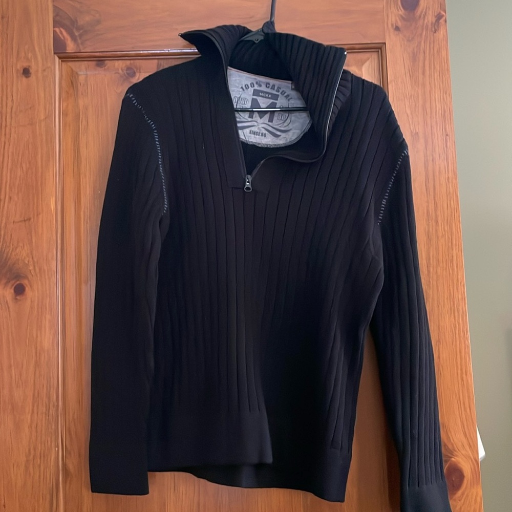 Mexx 1/4 zip high neck sweater. Thick M